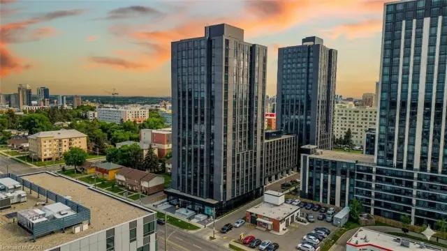 1210-145 Columbia Street W, Waterloo ON N2L 0K7
