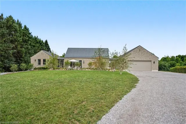 28 River Road, Brant County ON N3T 0N2