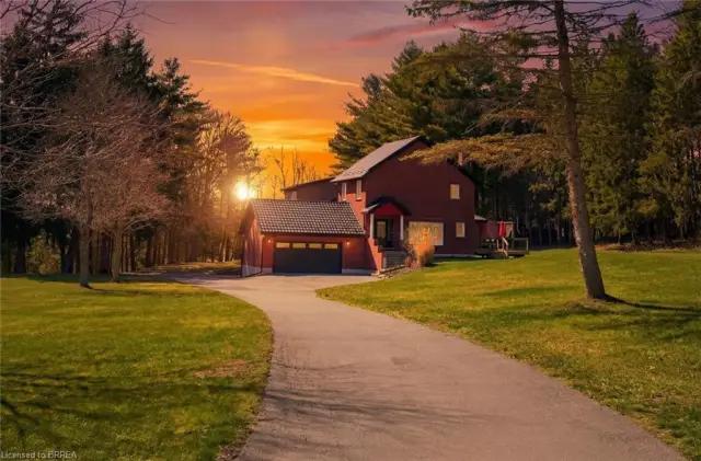 25 Hammond Road, Brantford ON N3T 5L4
