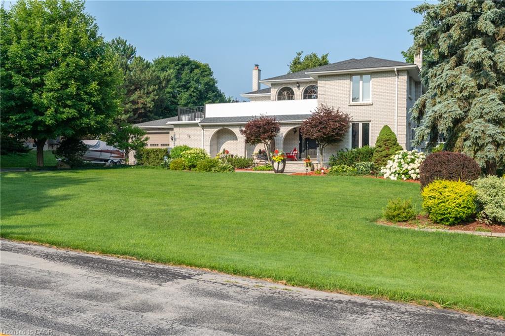 15 Marquette Drive, Kitchener ON N2P 2H2