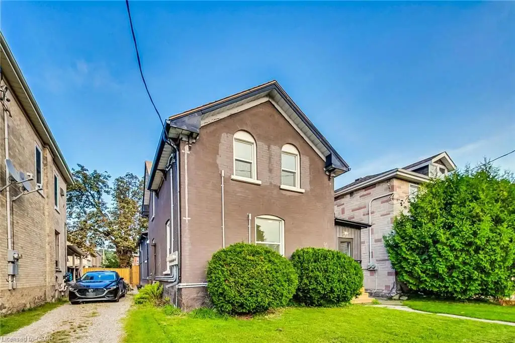 91 Water Street S, Cambridge ON N1R 3E1