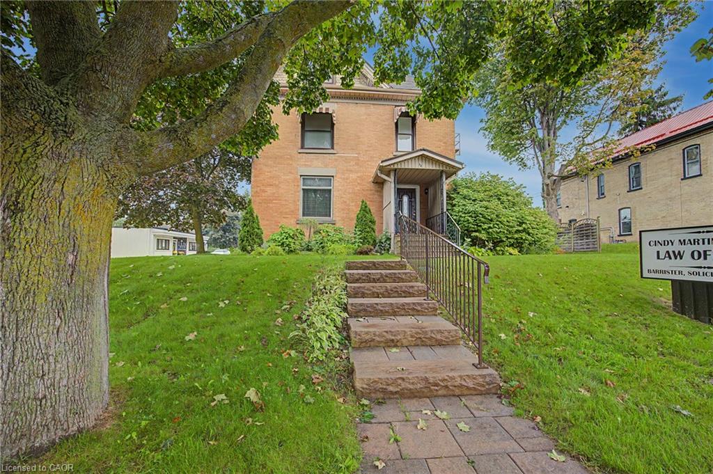 22 Harvey Street, Tillsonburg ON N4G 3J6