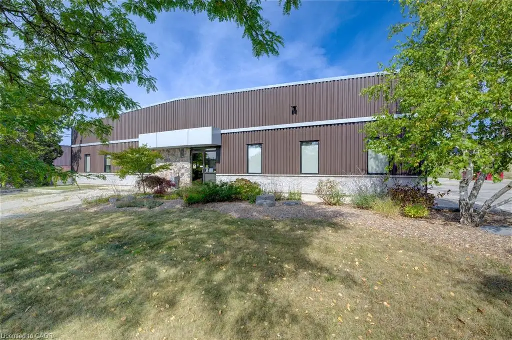 136 Dearborn Place, Waterloo ON N2J 4N5