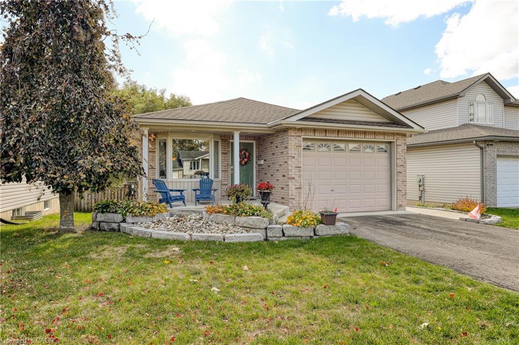 217 North Street E, Tillsonburg ON N4G 1B8