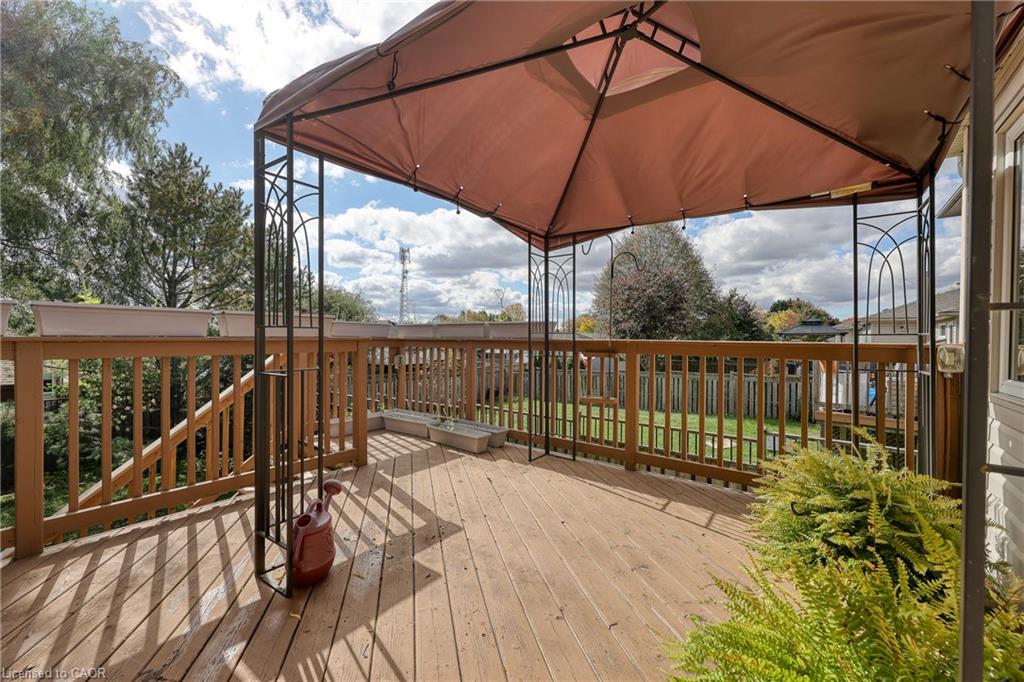 217 North Street E, Tillsonburg ON N4G 1B8