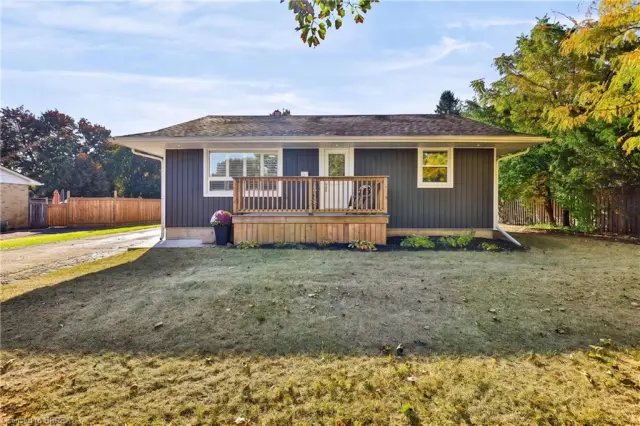 30 Janet Street, Brantford ON N3R 3G6