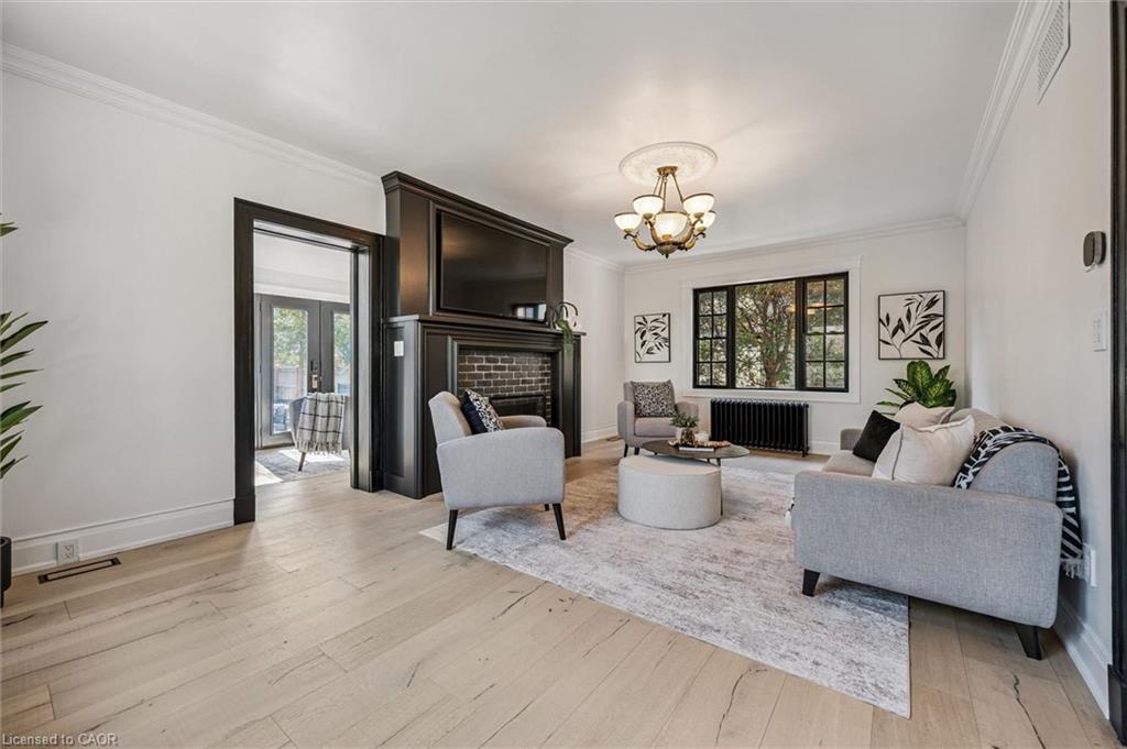 87 University Avenue W, Guelph ON N1G 1P1