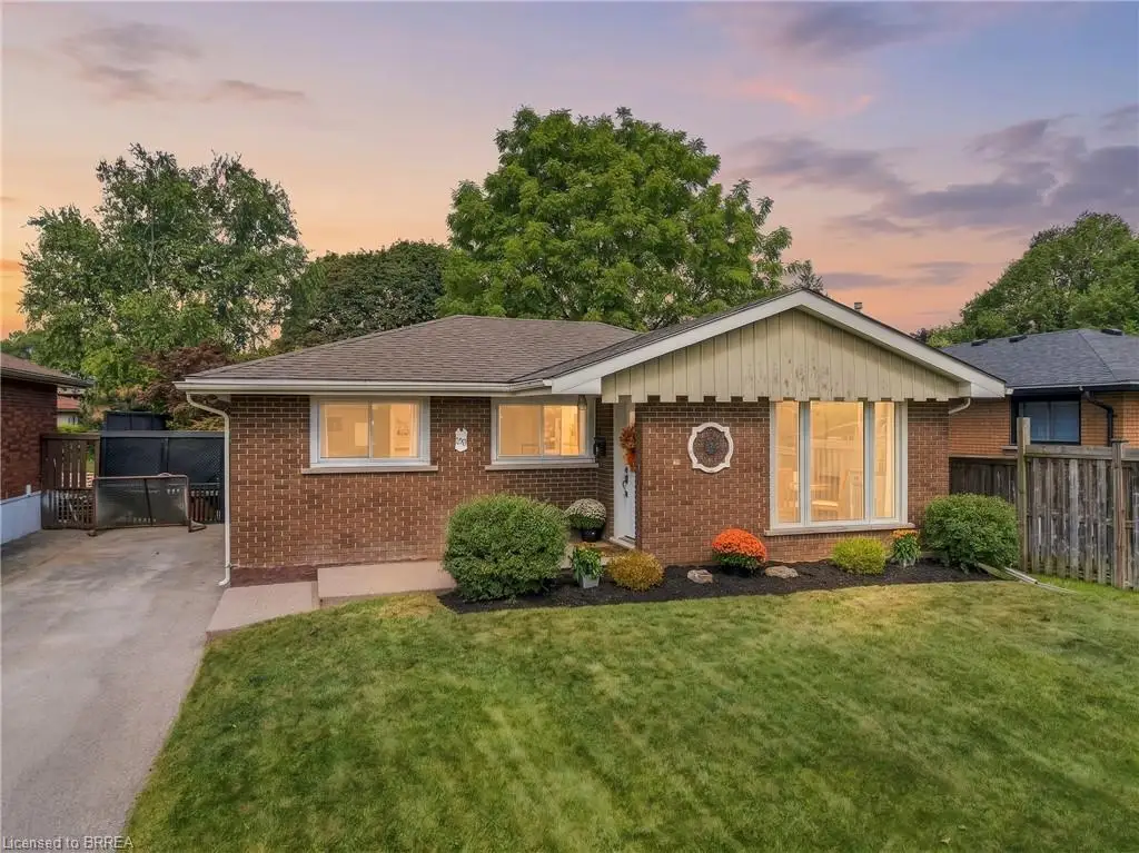 47 Buckingham Street, Brantford ON N3R 3B2