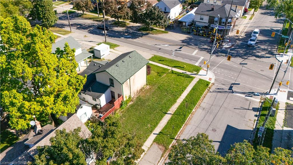 129 Erie Avenue, Brantford ON N3S 2G3