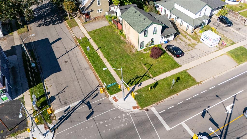 129 Erie Avenue, Brantford ON N3S 2G3