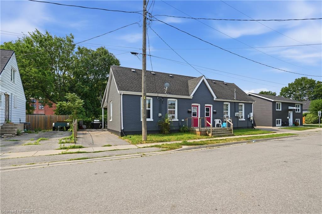 101-103 Sarah Street, Brantford ON N3S 3A4