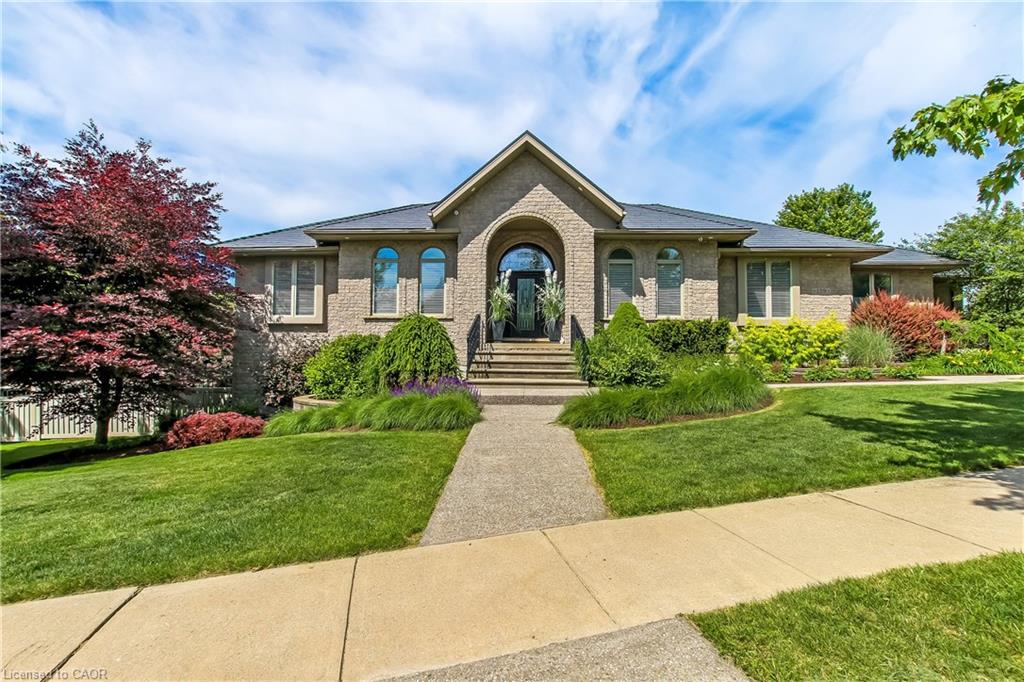 139 Mannheim Crescent, Mannheim ON N0B 2H0