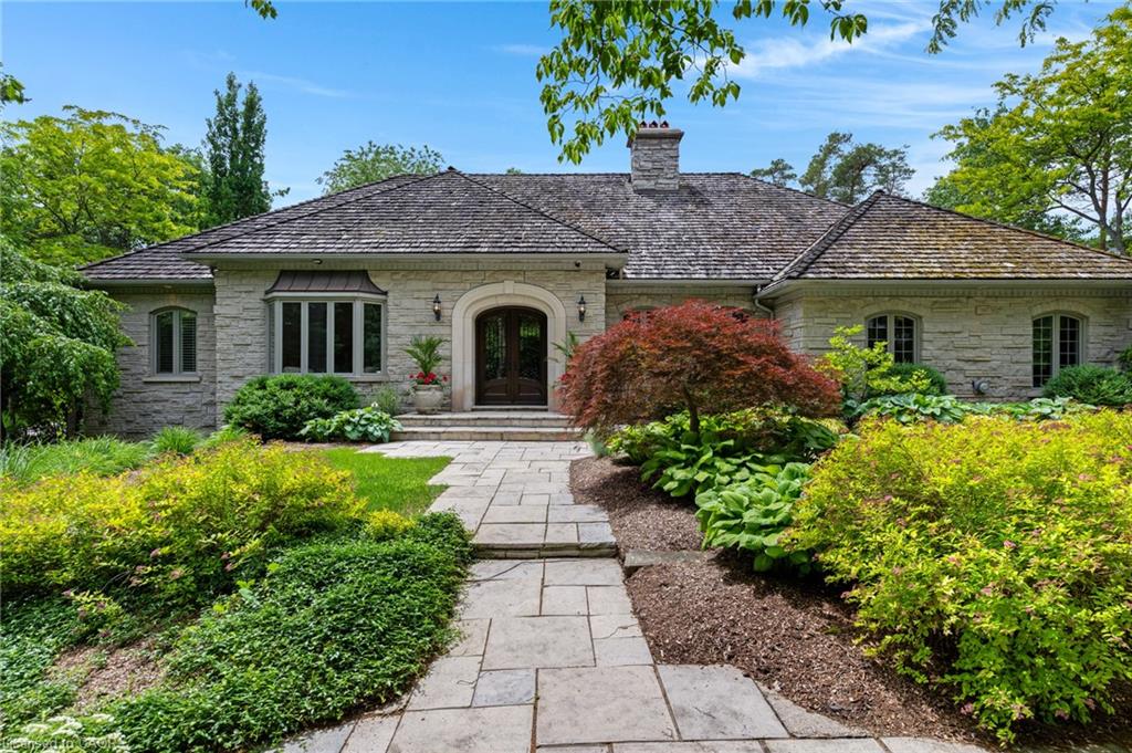 101 Deerpath Road, Cambridge ON N1T 1H7