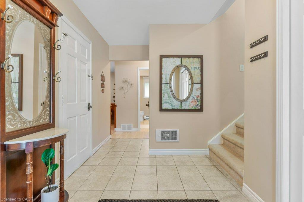 11 Grey Owl Drive, Elmira ON N3B 1S4