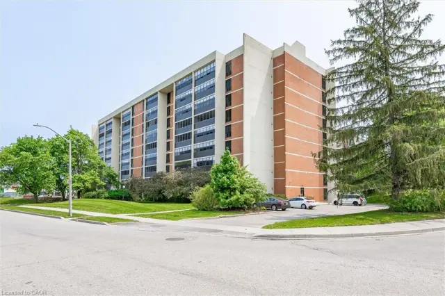 910-65 Westmount Road N, Waterloo ON N2L 5G6