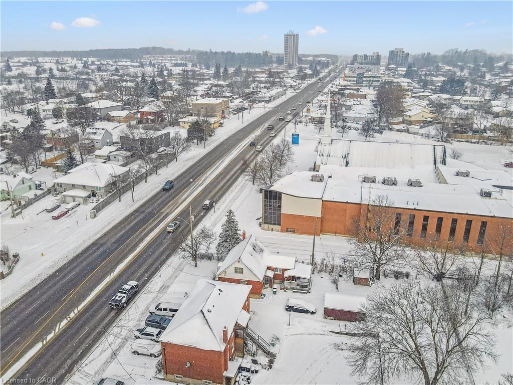 121 Hespeler Road, Cambridge ON N1R 3G9