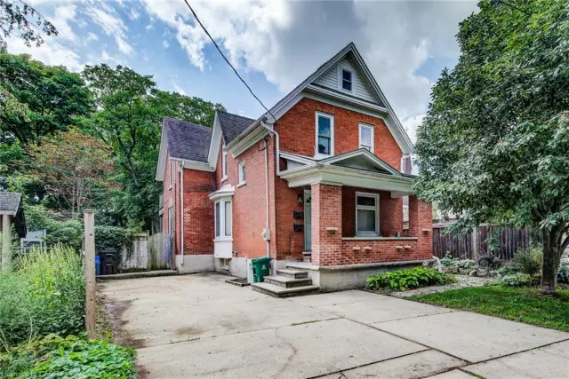 81 Willow Street, Waterloo ON N2J 1W3