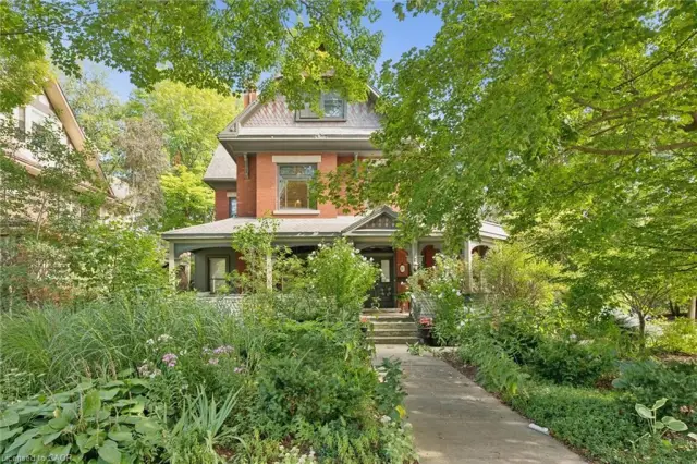 80 London Road W, Guelph ON N1H 2B7
