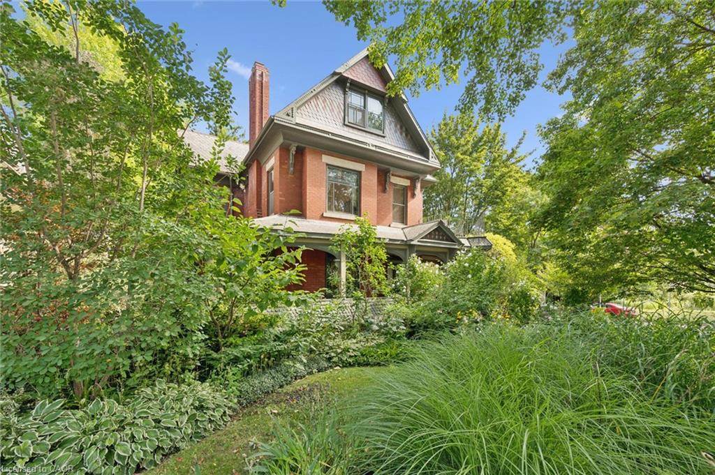 80 London Road W, Guelph ON N1H 2B7