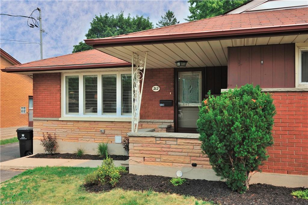 212 Doon Road, Kitchener ON N2G 3E2