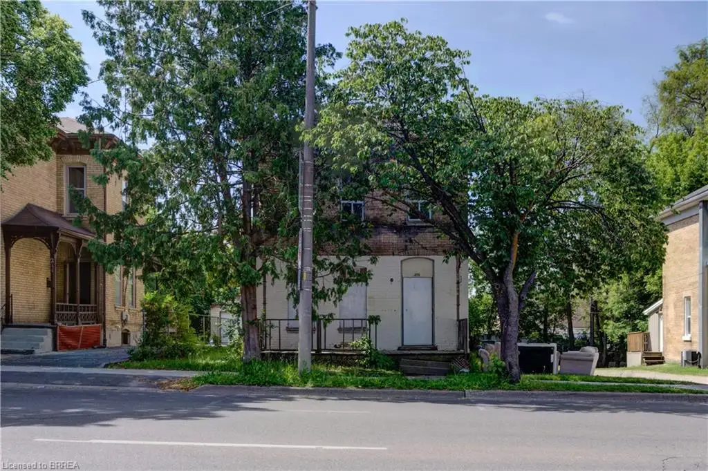 209 Dalhousie Street, Brantford ON N3S 3T8