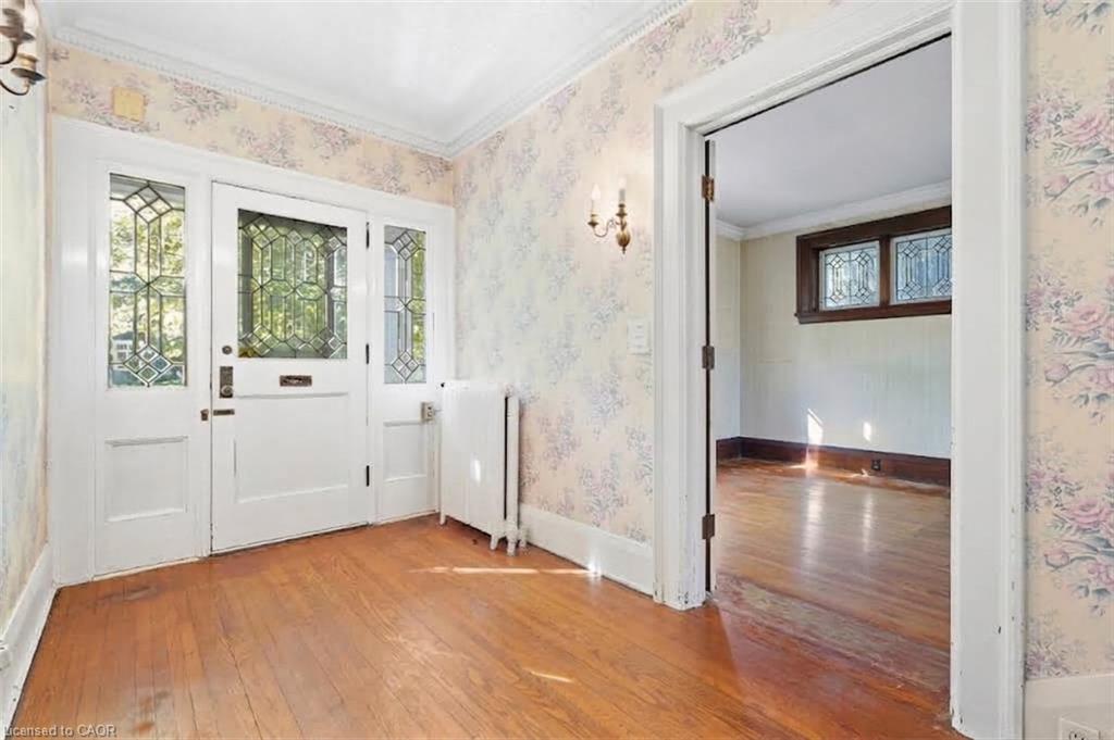 32 Wentworth Avenue, Cambridge ON N1S 1G6