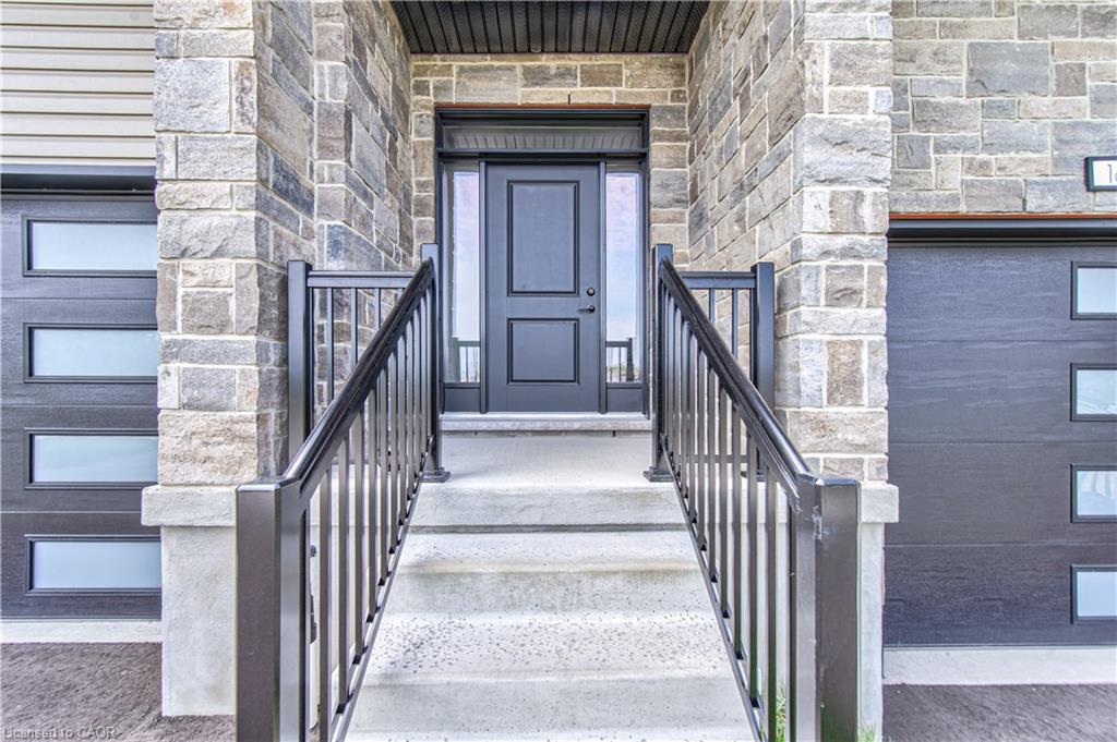 167 Dunnigan Drive, Kitchener ON N2B 0B1