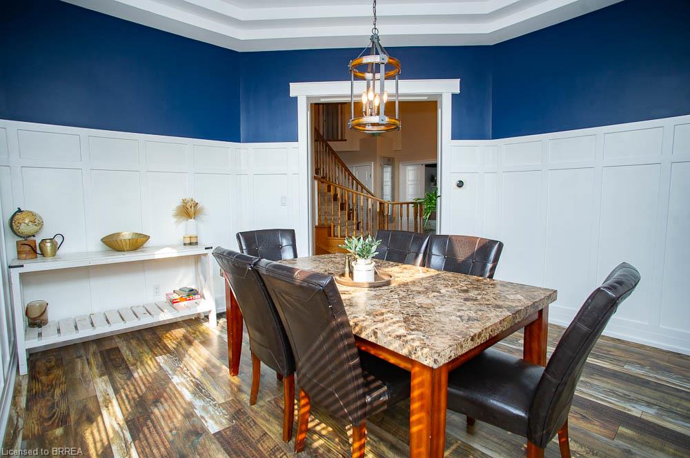 7 Cooper Court, Brantford ON N3T 6G7