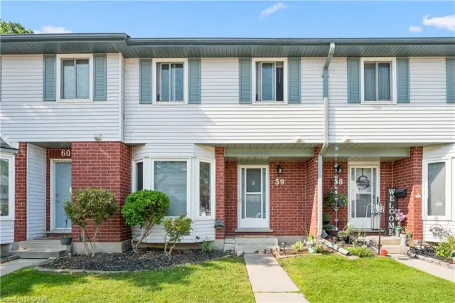 59-219 Kingswood Drive, Kitchener ON N2E 3J4