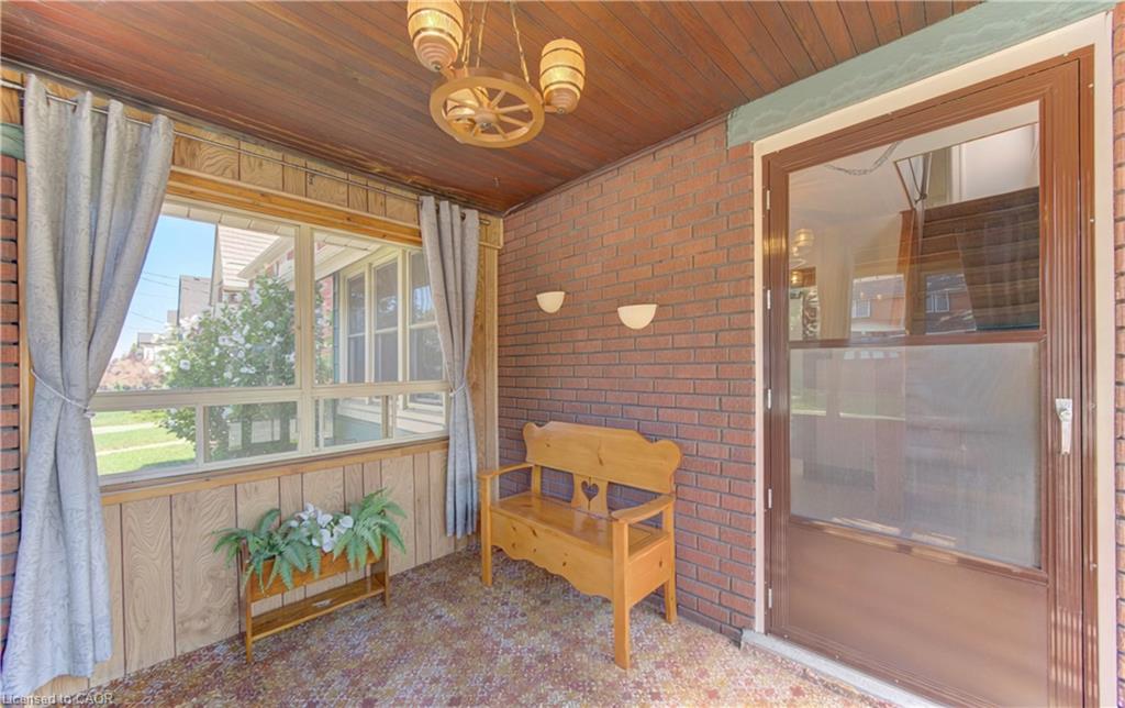 224 Weber Street E, Kitchener ON N2H 1E8