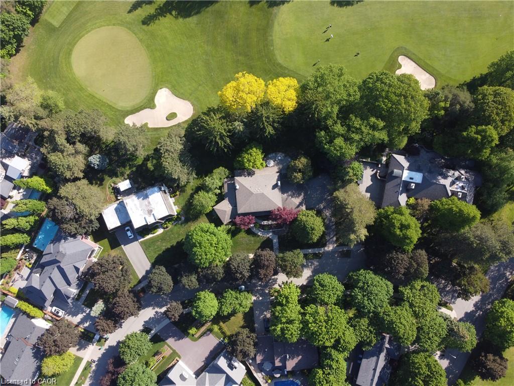 61 Huntley Crescent, Kitchener ON N2M 2R4