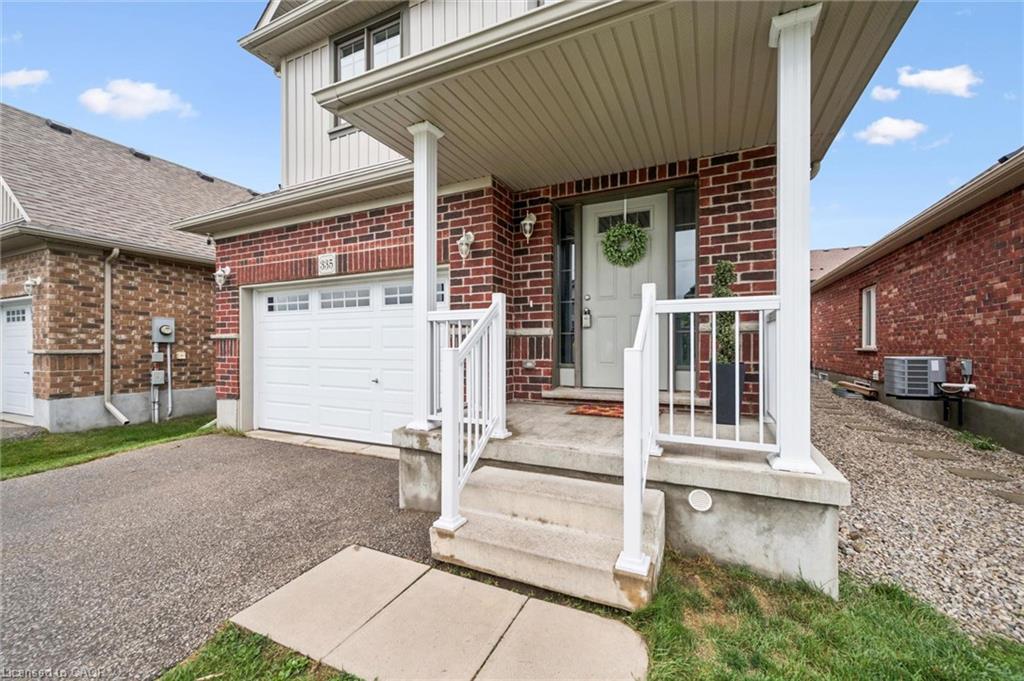 335 Finoro Crescent, Elmira ON N3B 0C3