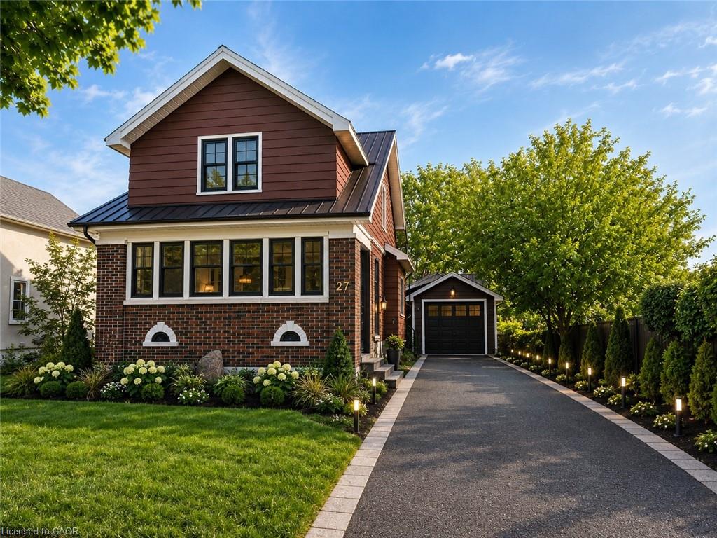 27 Oak Street, Kitchener ON N2G 1L4