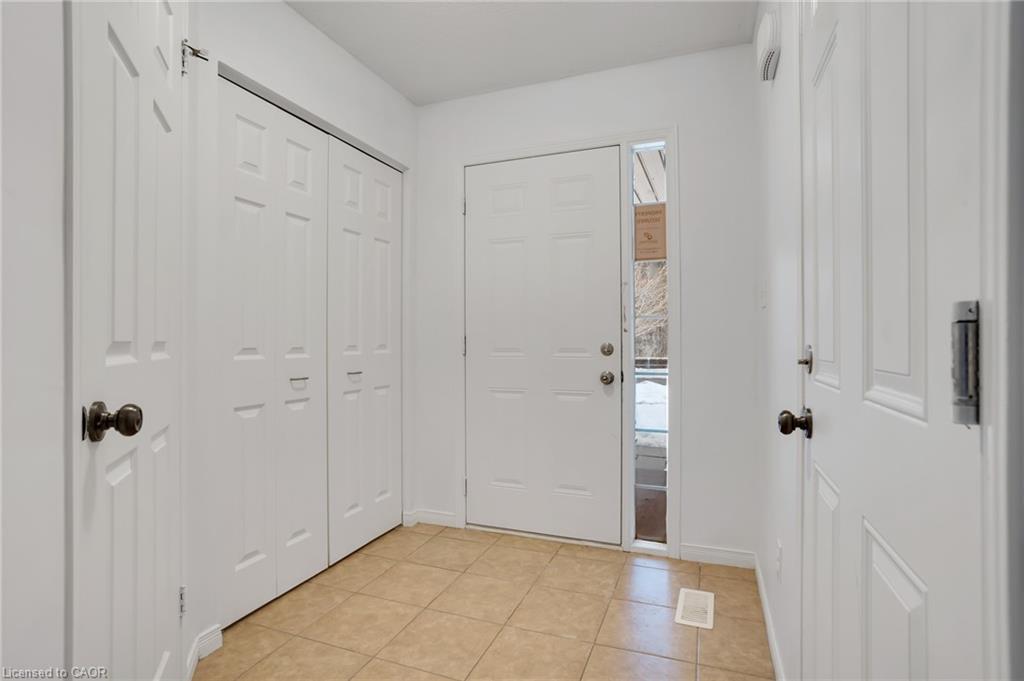 310 Fallowfield Drive, Kitchener ON N2C 0A9