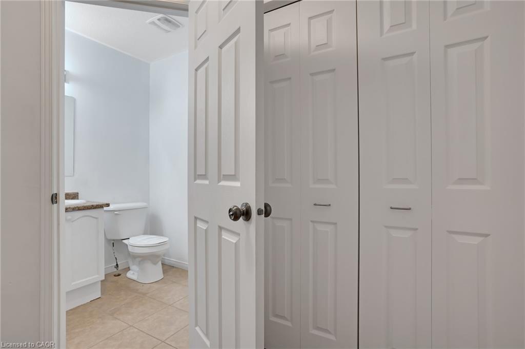 310 Fallowfield Drive, Kitchener ON N2C 0A9