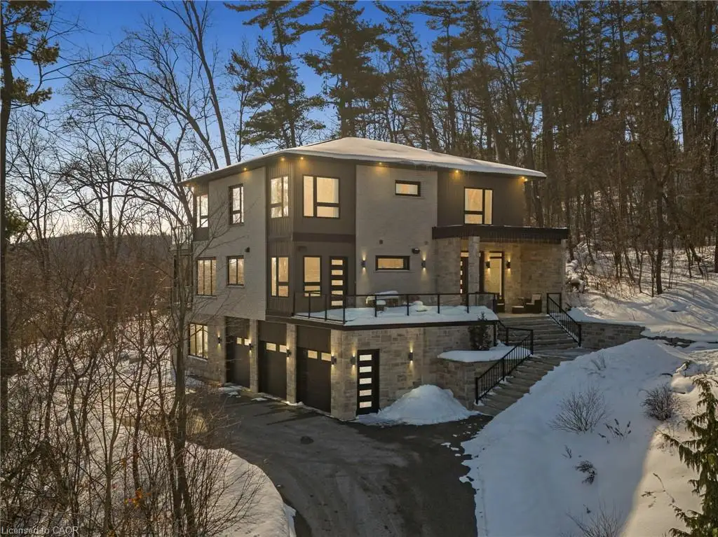 111 Grand Ridge Drive, Cambridge ON N1S 5B3
