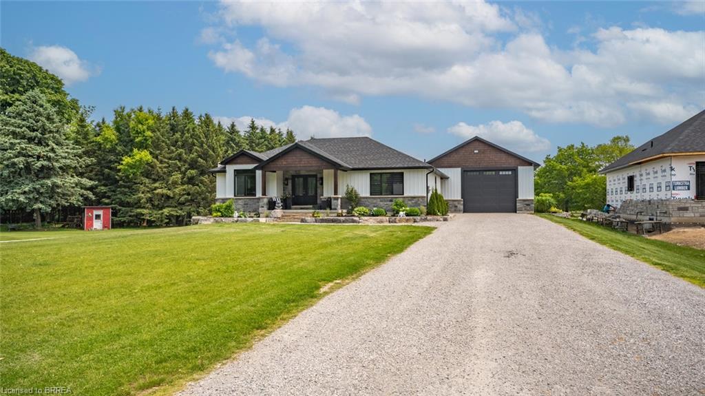 6 Kings Lane, Scotland ON N0E 1R0