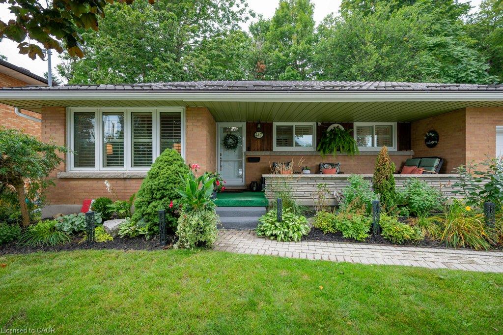 417 Edwin Street, Kitchener ON N2H 4P7