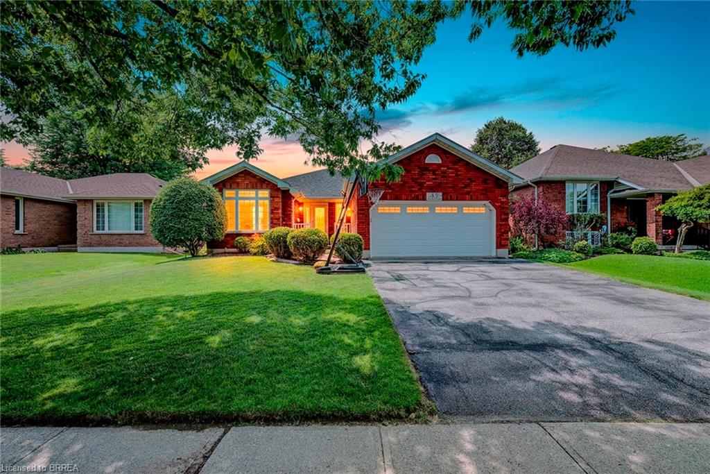 45 Olivetree Road, Brantford ON N3R 7X1