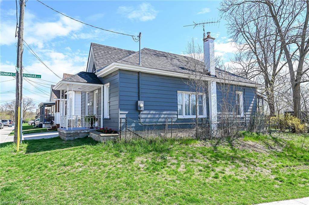 27 High Street, Brantford ON N3R 3Y3