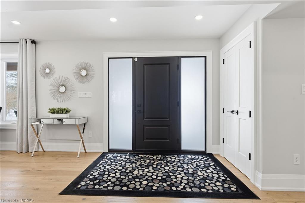 360 Robinson Road, Brantford ON N3T 5L7