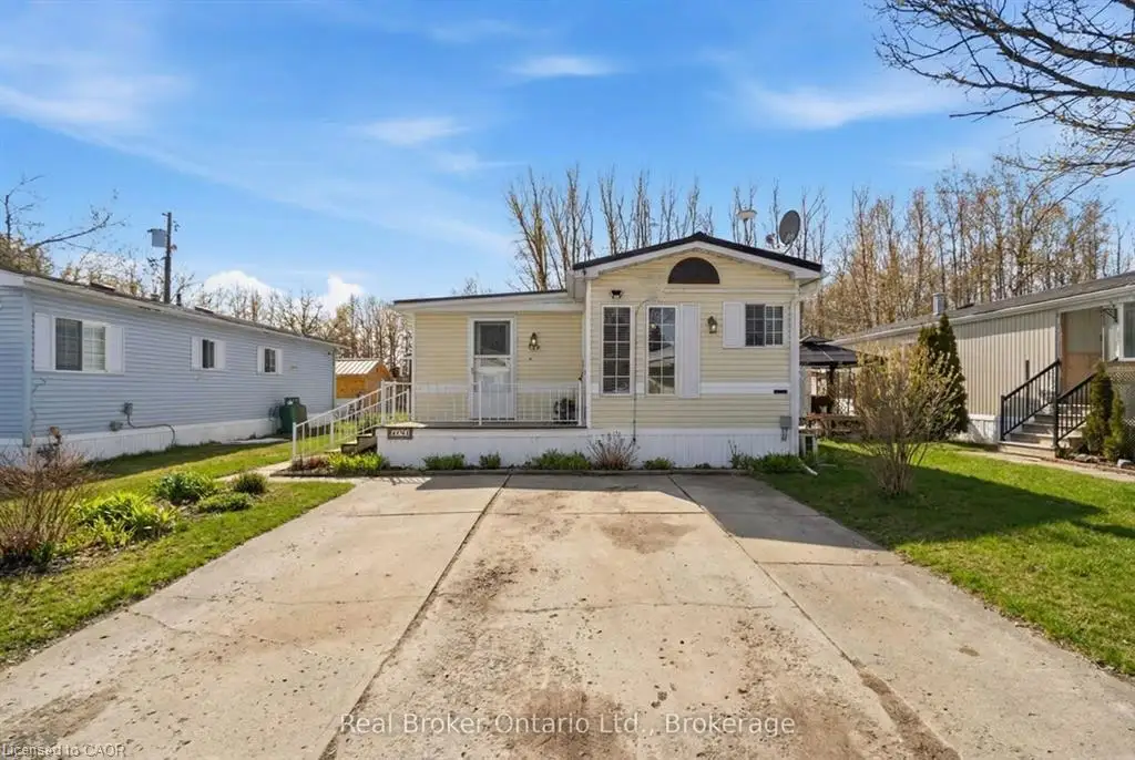 428 Pine Pass, Wellington ON N1M 2W5