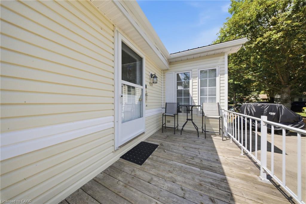 428 Pine Pass, Wellington ON N1M 2W5