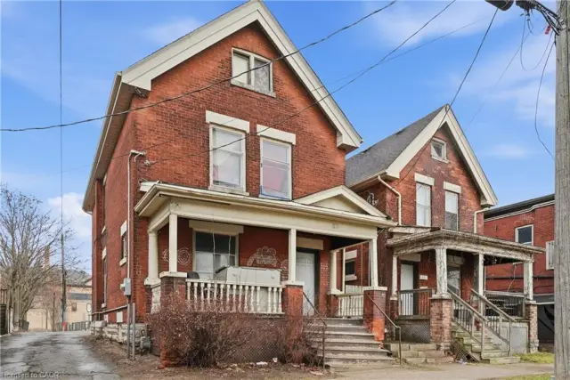 55 Chatham Street, Brantford ON N3T 2N8