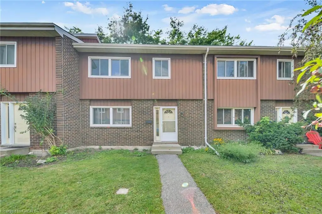 101-121 University Avenue E, Waterloo ON N2J 4J1