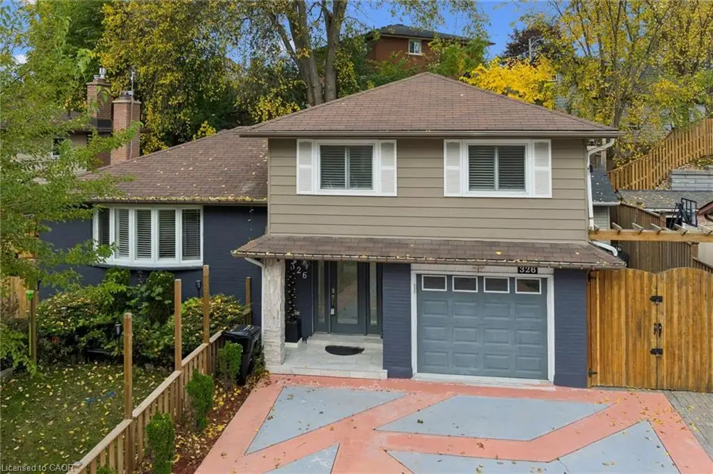 326 Manchester Road, Kitchener ON N2B 1A4
