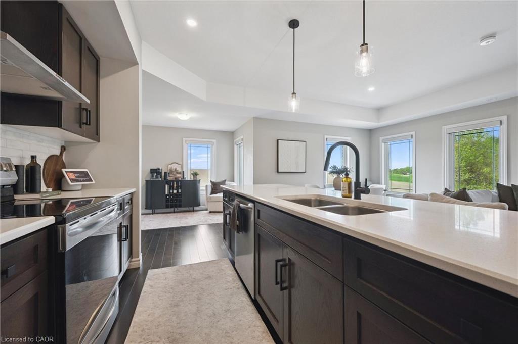 58-107 Westra Drive, Guelph ON N1K 0A5