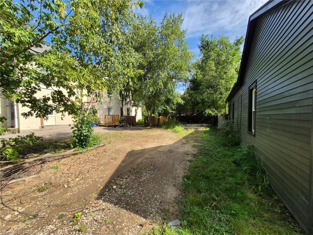 51 Pearl Street, Brantford ON N3T 3N5