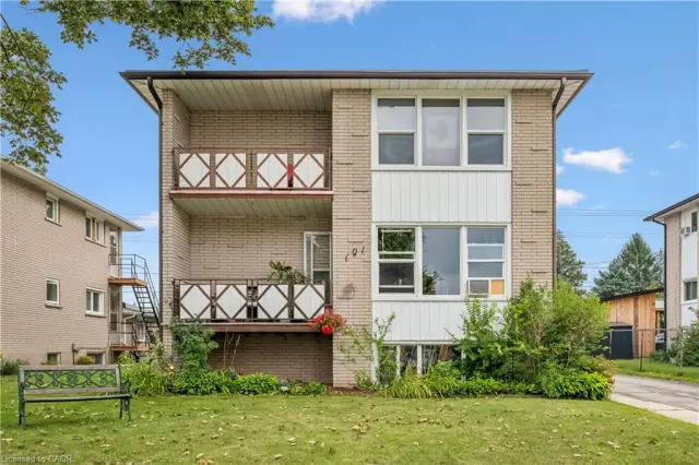 101 Secord Avenue, Kitchener ON N2B 2L3