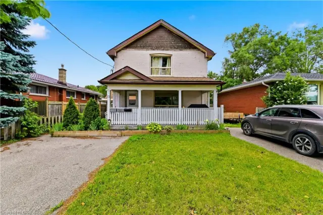 13 Usher Street, Brantford ON N3R 1B8
